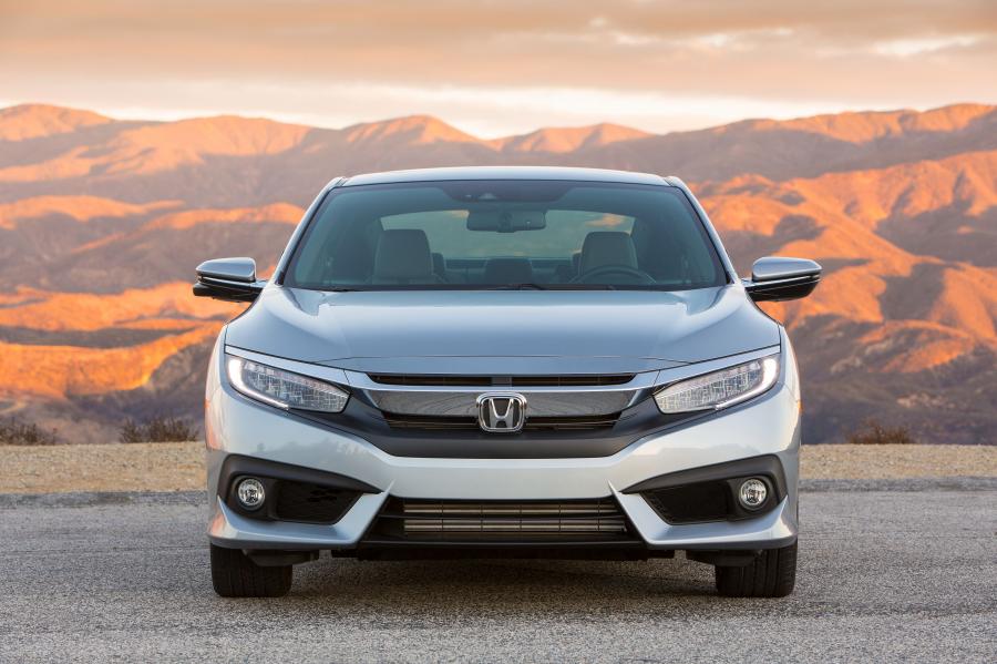  Honda Civic Coupe (FC3) 2016 года  (NA) (фото 28 из 40)